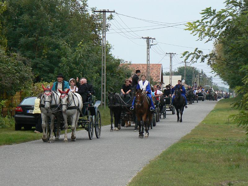 Szureti_Felvonulas_2010_196